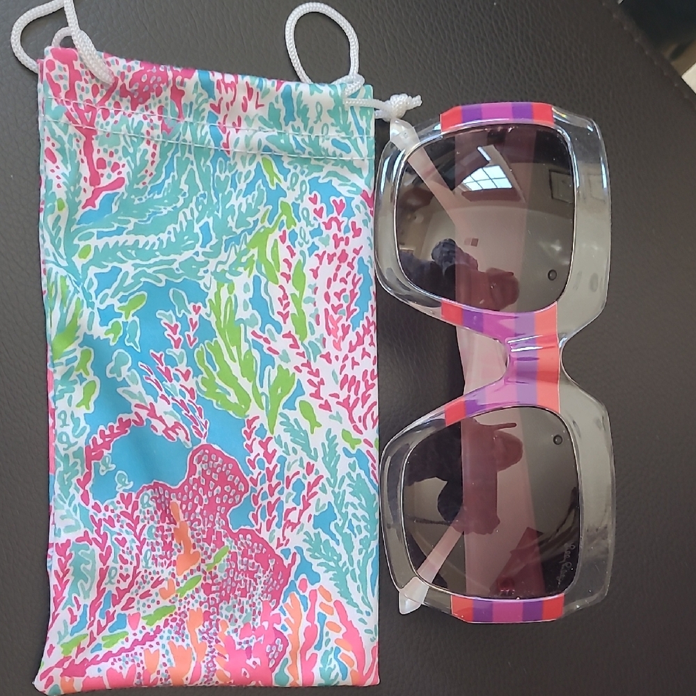 LILLY PULITZER sunglasses EUC